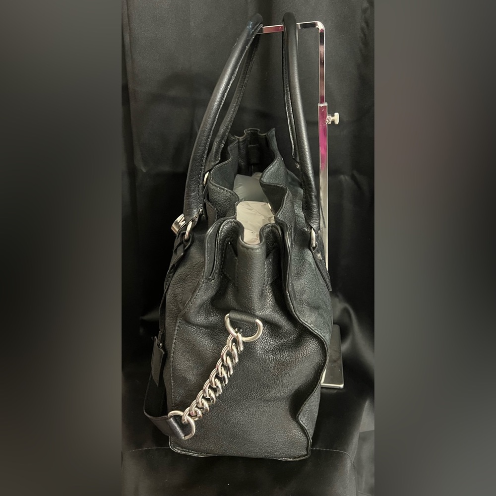 Micheal Kors Hamilton Tote/Satchel Navy W/Silver Hardware - Picture 5 of 16
